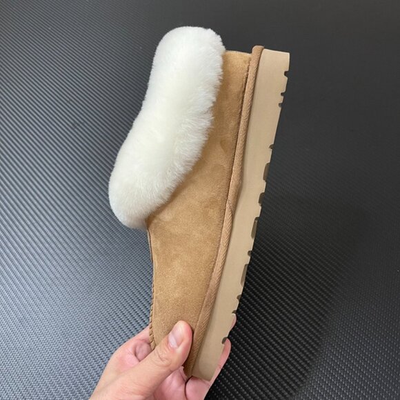 Non-slip Womens UGG Light Brown Snow Boots - Picture 5 of 9